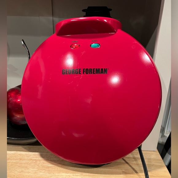 GEORGE FOREMAN Red Electric Quesadilla Maker - Picture 13 of 14
